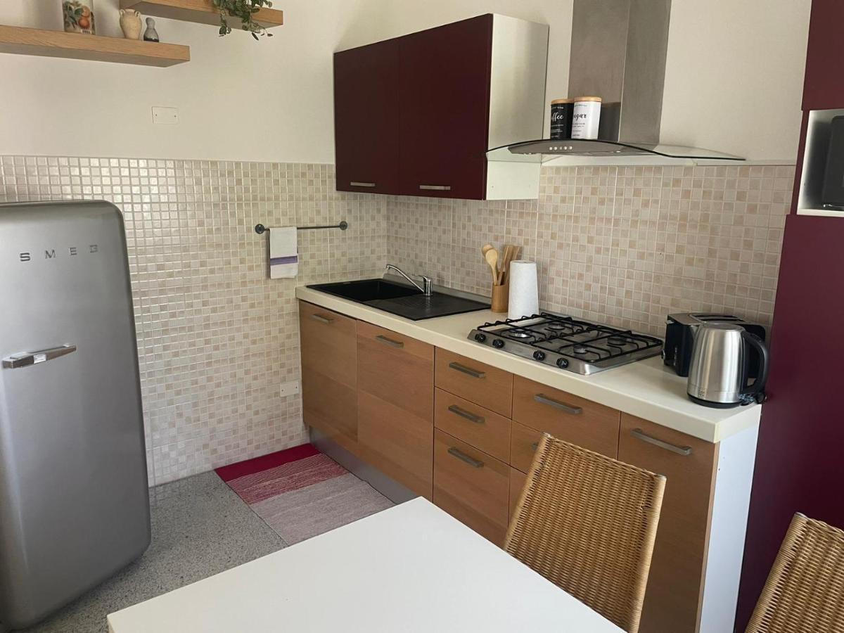 White Smile Apartment 诺阿莱 外观 照片