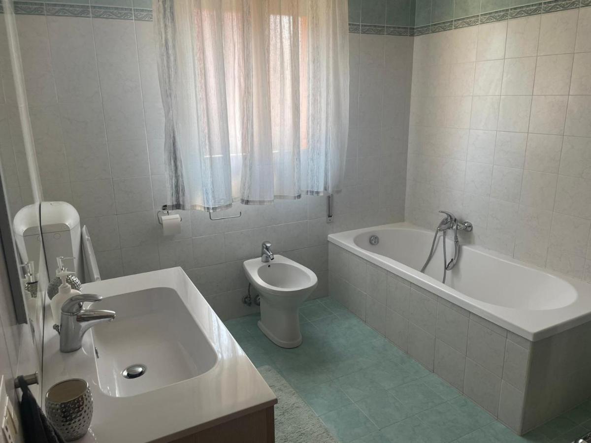 White Smile Apartment 诺阿莱 外观 照片